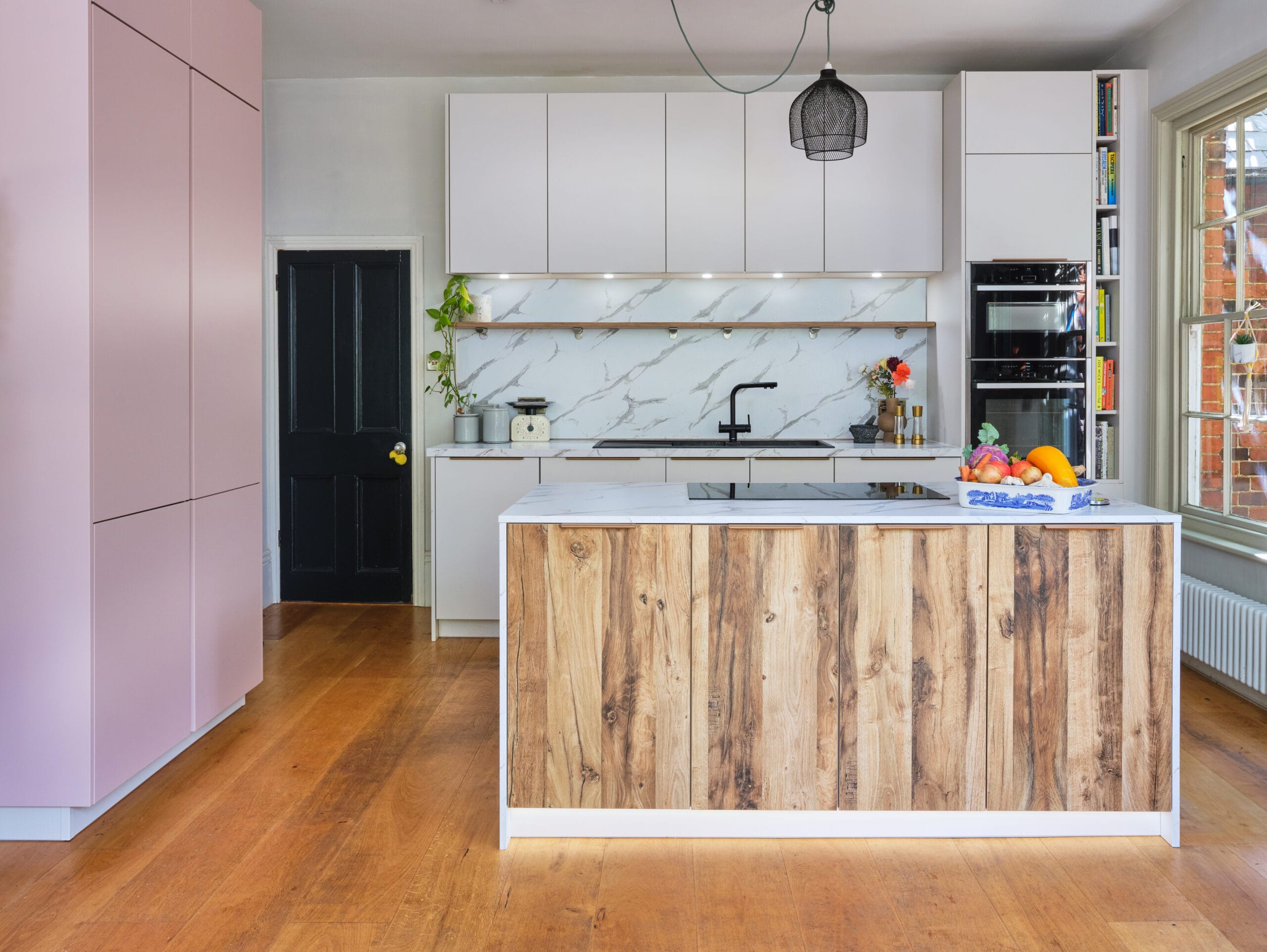 2022_08_30---Schmidt---Red-House-Kitchen_HR0001