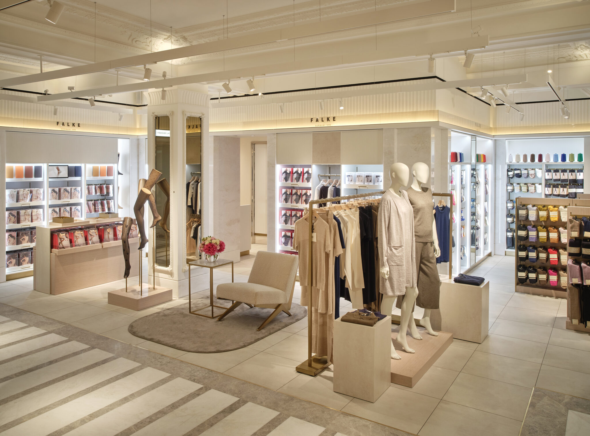 2023_06_17 - Harrods - Retail Interiors_HR0013