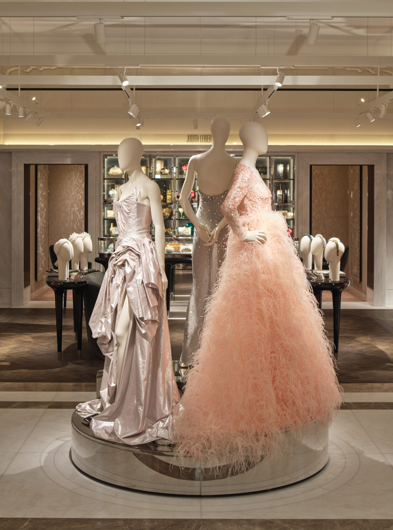 2023_11_27_Harrods - Retail Interiors_HR0012