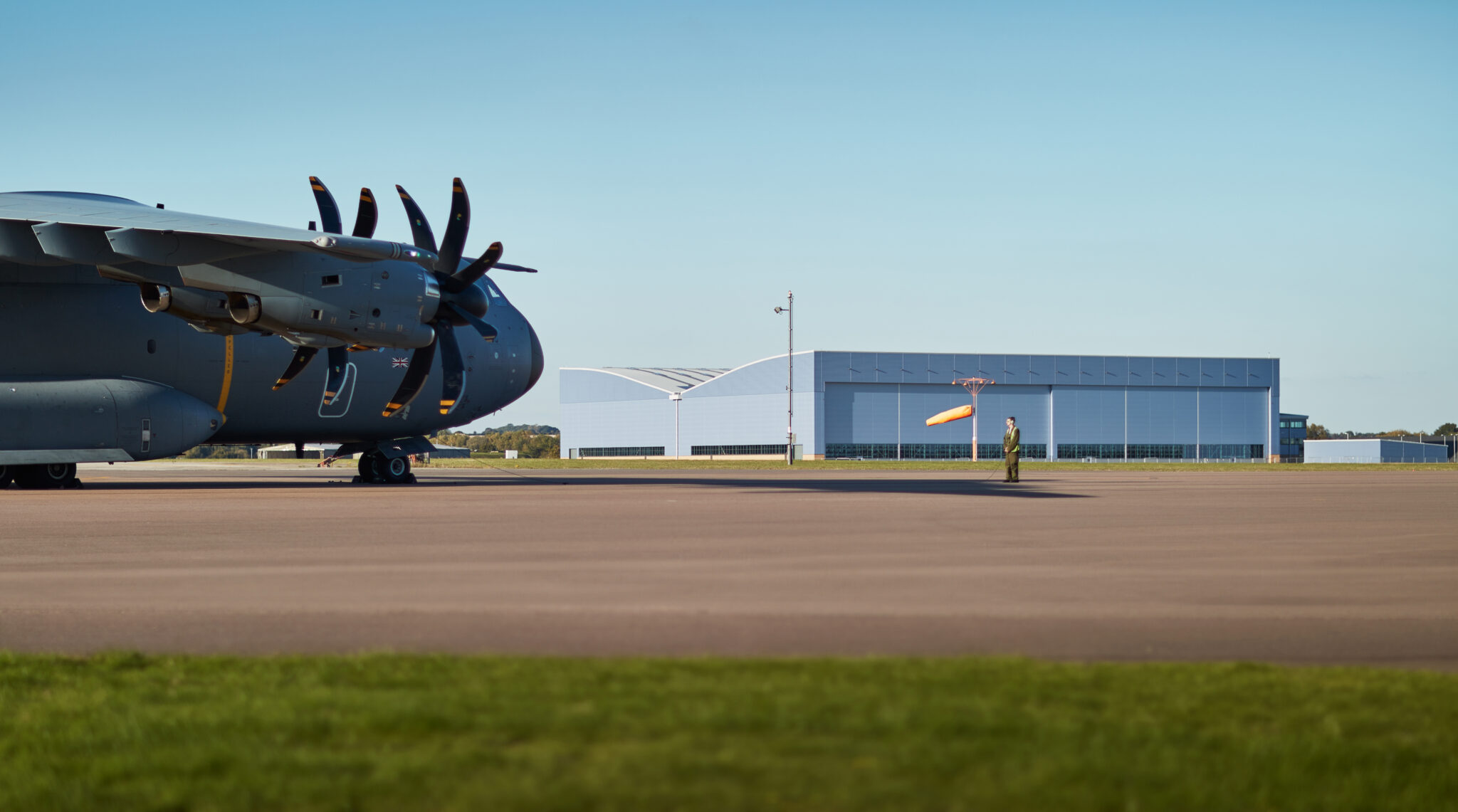 Balfour-Beatty_Aircraft-Hanger_HR0017